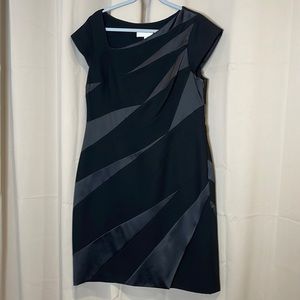 🦁 Mikael Aghal Black Layered Cocktail Cap Sleeve Party Dress